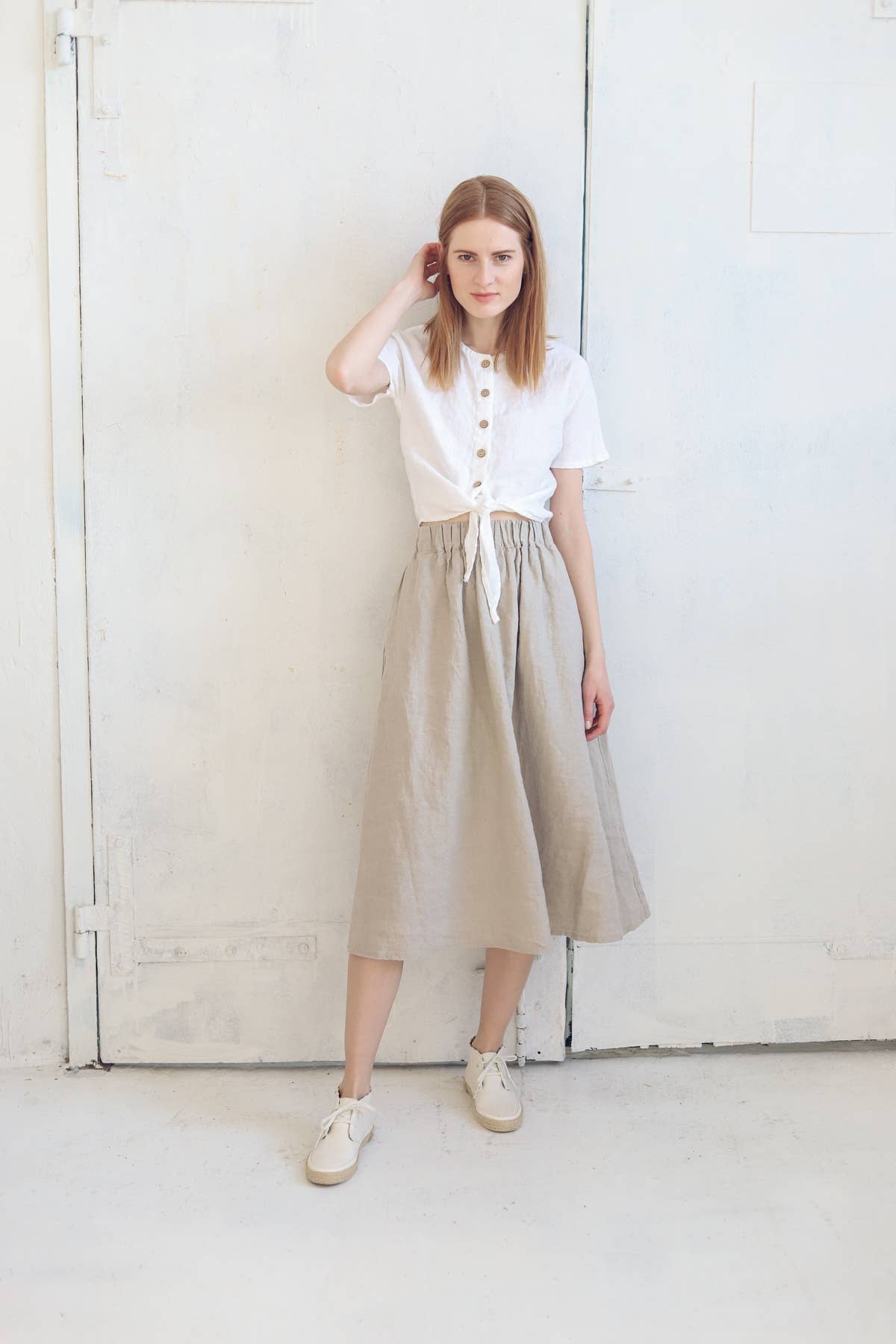 100% Linen 90s Top with Front Knot: Blanco