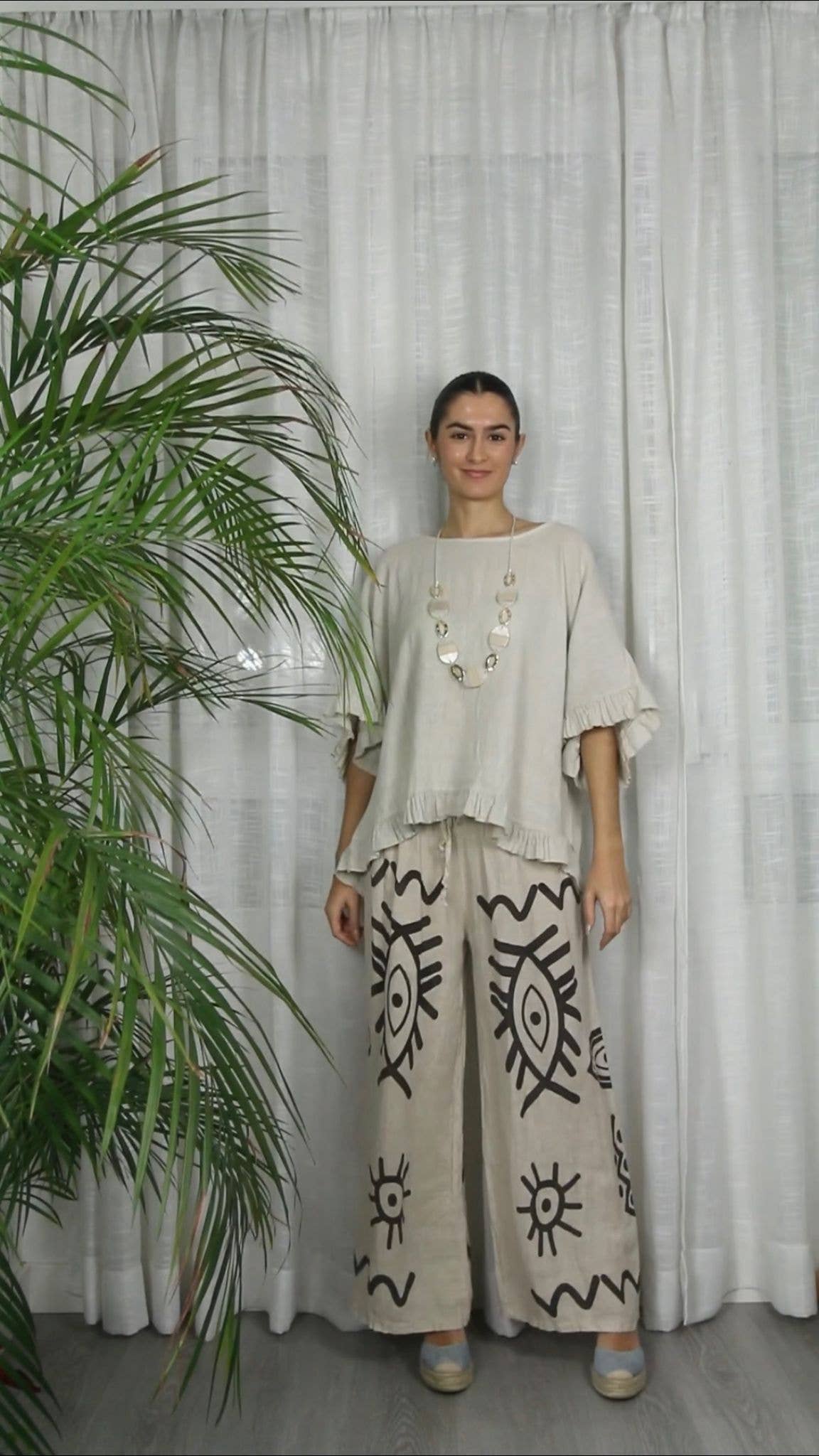 100% Linen Ruffle Blouse: Oat